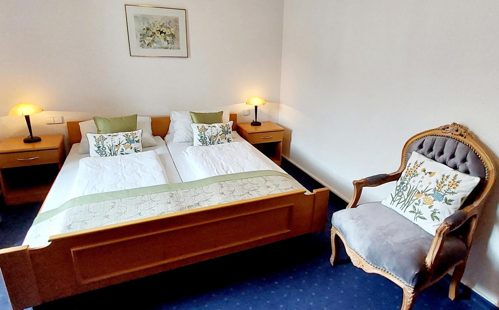 Hotel Kirchbuehl Im Schwarzwald Hotel Schonau im Schwarzwald Luaran gambar